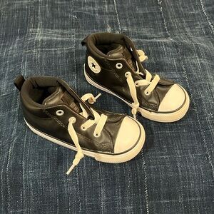 Baby/Toddler Converse All Stars Black Leather sz 8